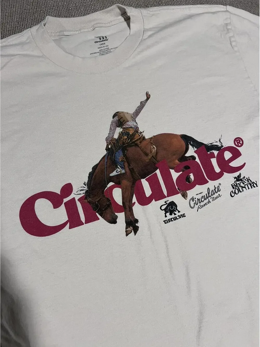 Circulate Rodeo Tshirt - Picture 3 of 4